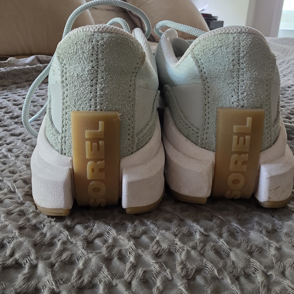 Sorel Light Green and White Sneakers